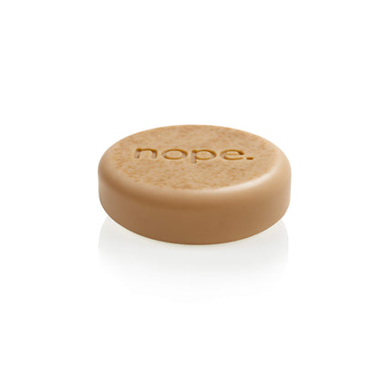 sweet earth vanilla & oat body cleansing bar.