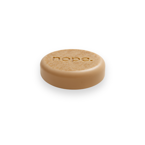 sweet earth vanilla & oat body cleansing bar.